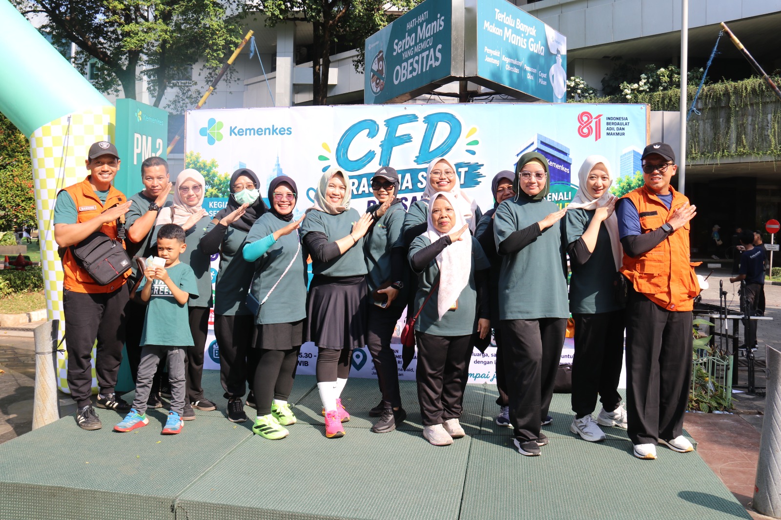 TINGKATKAN USIA HARAPAN HIDUP, KEMENKES DAN PEMPROV DKI JAKARTA KAMPANYEKAN HIDUP SEHAT DI CFD