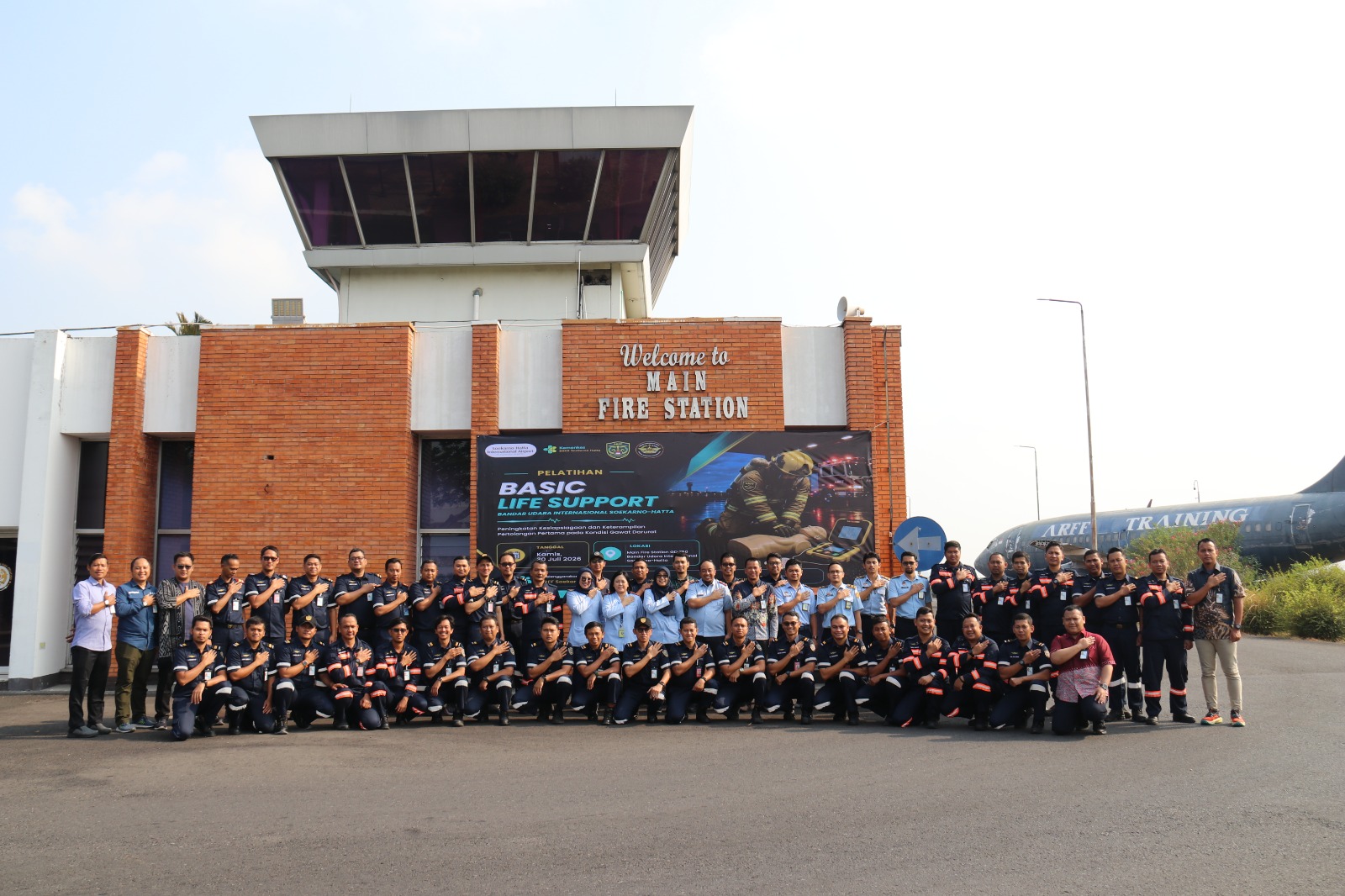 BBKK SOEKARNO-HATTA BERIKAN PELATIHAN BASIC LIFE SUPPORT DAN PENANGANAN TRAUMA BAGI PETUGAS PKPPK BANDARA INTERNASIONAL SOEKARNO-HATTA